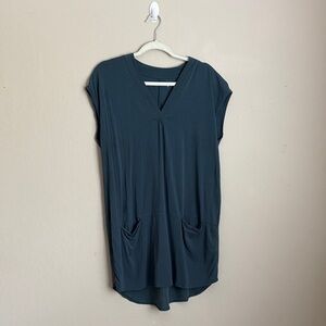 Garnett Hill T shirt dress size small